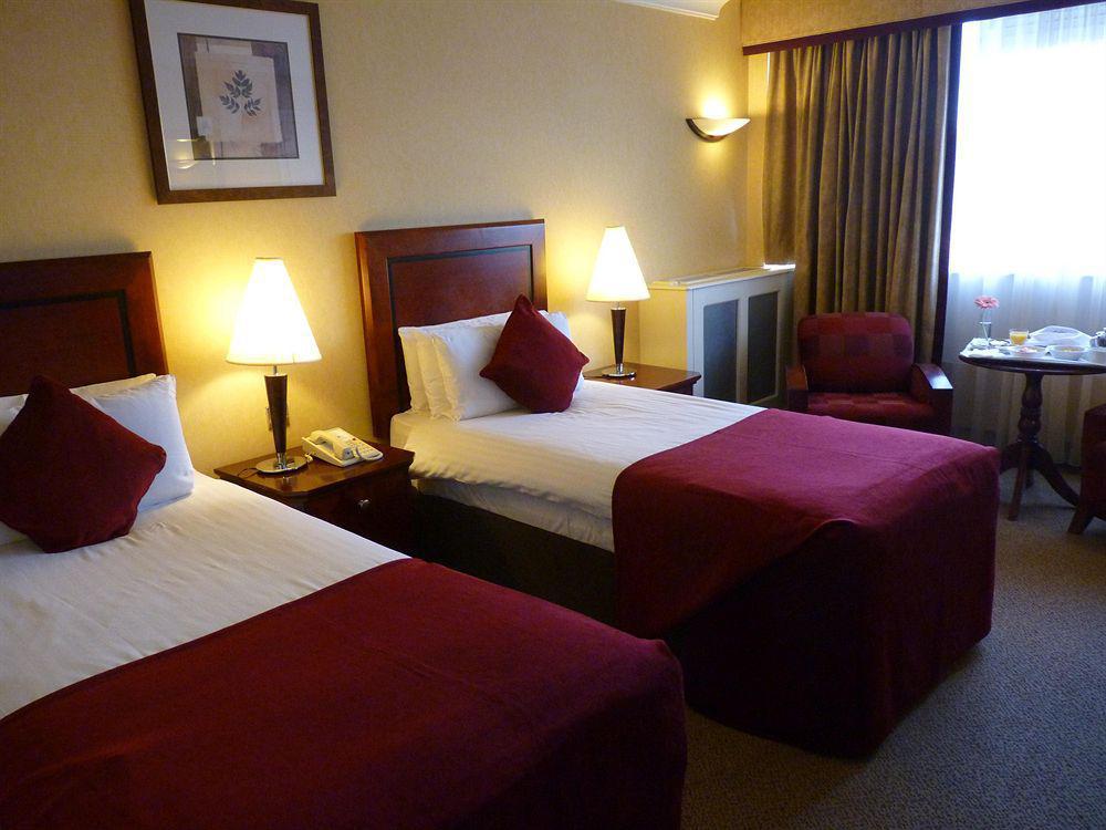 Clyde Court Hotel 都柏林 外观 照片